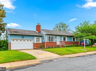 1137 McHenry Dr, Glen Burnie, MD 21061