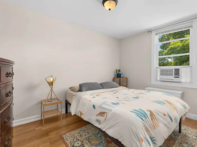 32 Reeve Pl #2 — Photo 3
