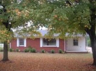 277 S Parkway St, Dresden, TN 38225
