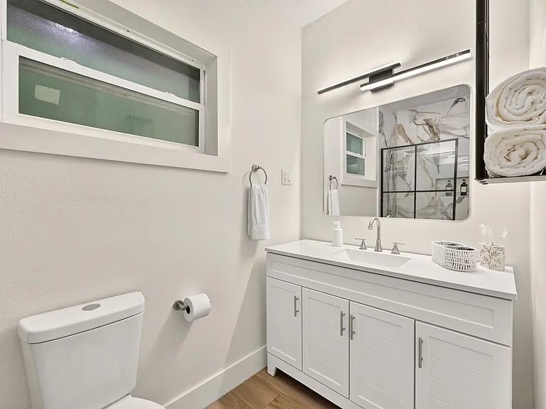 705 NW 64th Pl — Photo 23