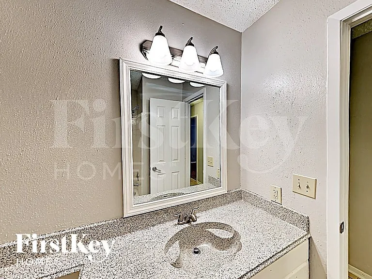 9311 Wallingham Dr — Photo 13