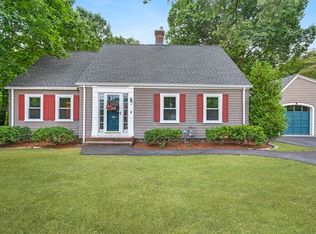 14 Sutherland St, Andover, MA 01810