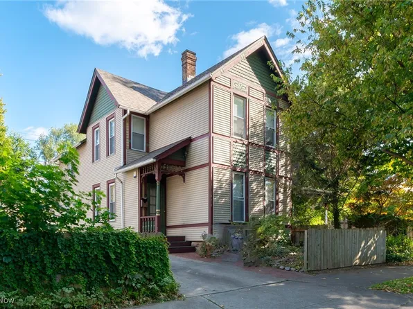 1919 W 45th St, Cleveland, OH 44102