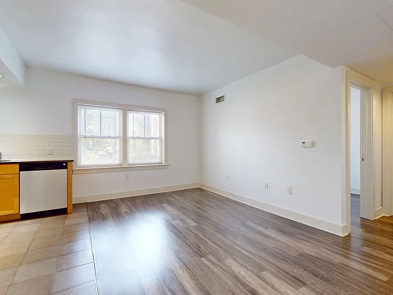 Dining/Living room