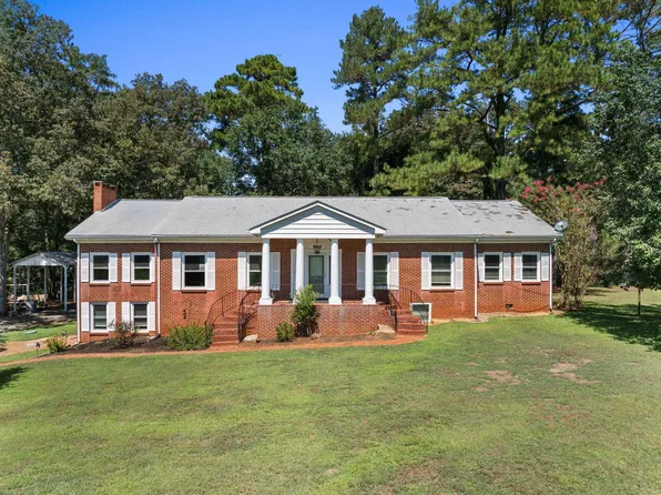 180 Wear Dr, Florence, AL 35633