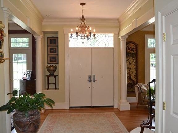 2nd image of 2954 Sancreek Dr