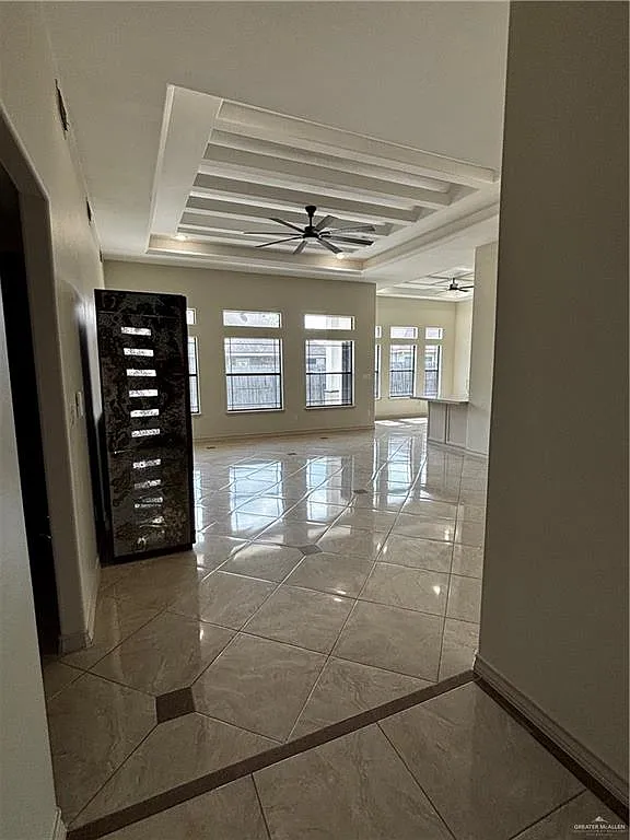 4 bed, 3.0 bath, 2296 sqft, $2,600 — Photo 2