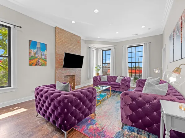 (undisclosed Address), Chicago, IL 60608