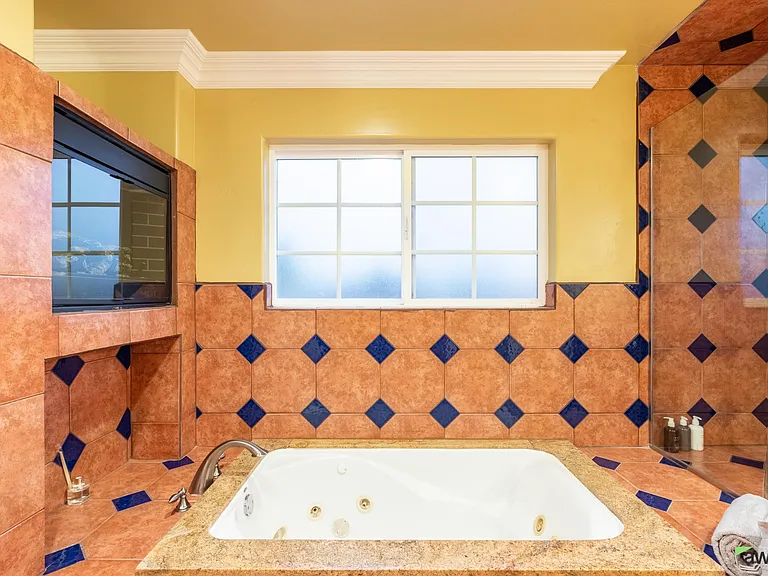 36615 E Benton Rd — Photo 40