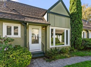 1411 SE 30th Ave APT 9, Portland, OR 97214