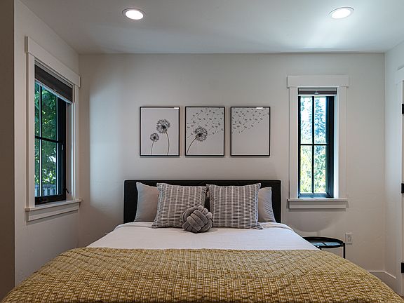 Queen Bed
