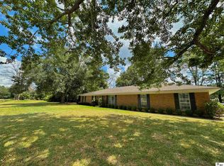 430 Robinhood Ln, Delhi, LA 71232