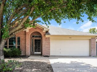 1345 Meadowbrook Ln, Crowley, TX 76036