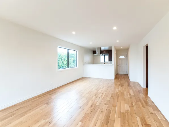 17072 Chatsworth St, Granada Hills, CA 91344