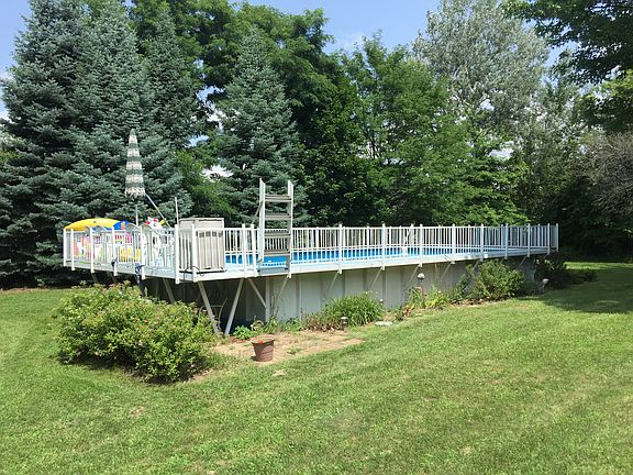 16’x32’ above ground pool.