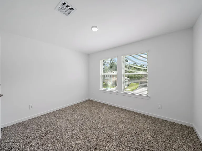 14206 Wonder Lake Ln — Photo 10