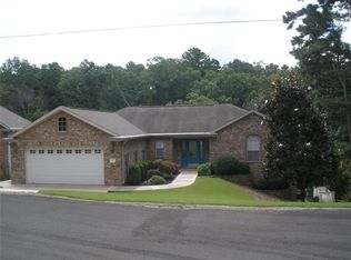 7 Linger Ln, Bella Vista, AR 72714