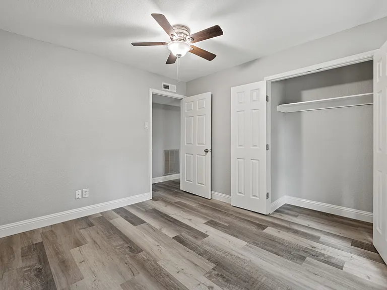 3939 Branch Hollow Dr — Photo 8