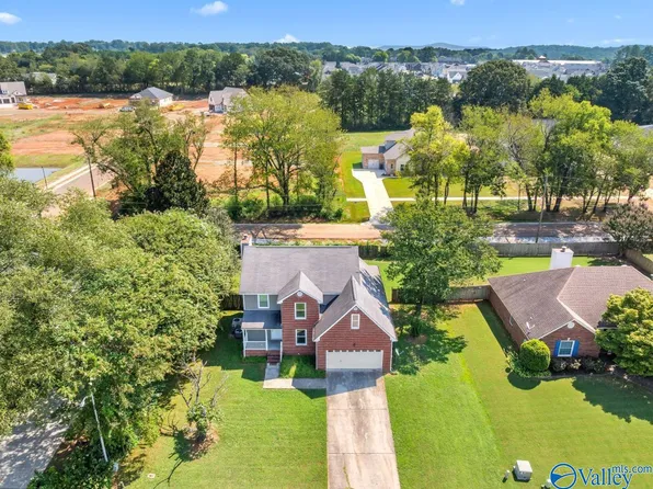 126 Sarah Hughes Dr, Madison, AL 35758