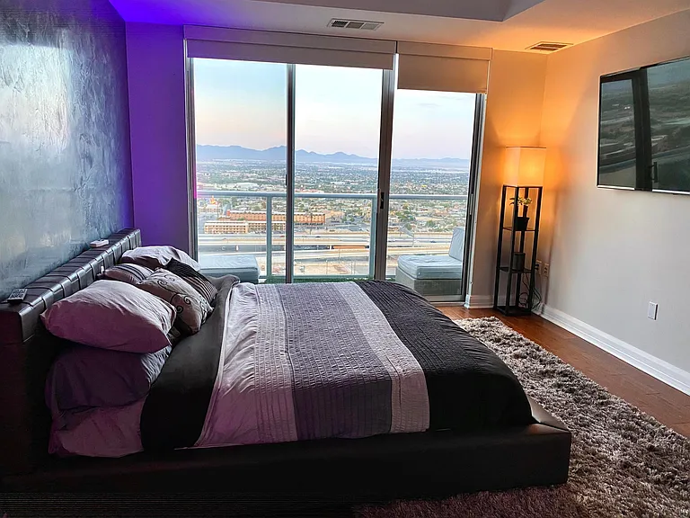 150 Las Vegas Blvd #2510 — Photo 15