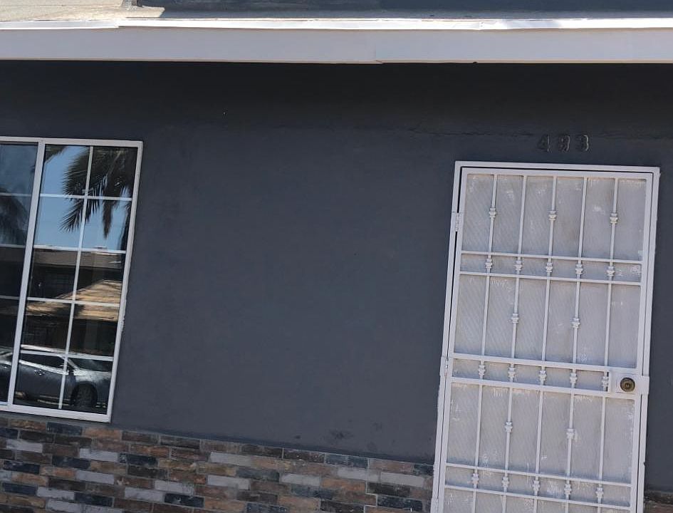 1st image of 483 W Orange Ave