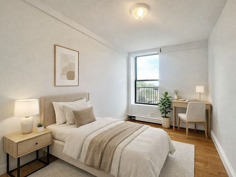 2nd image of 971 Putnam Ave #3