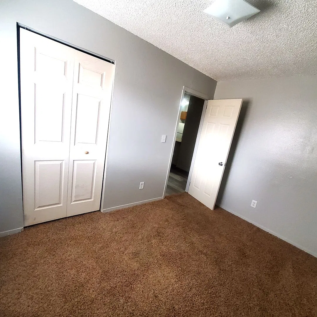 Fowler-3902 Tepee — Photo 3