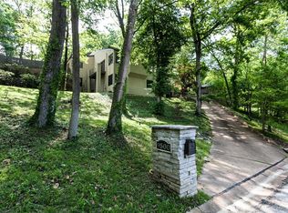 9500 Crooked Creek Trl, Saint Louis, MO
