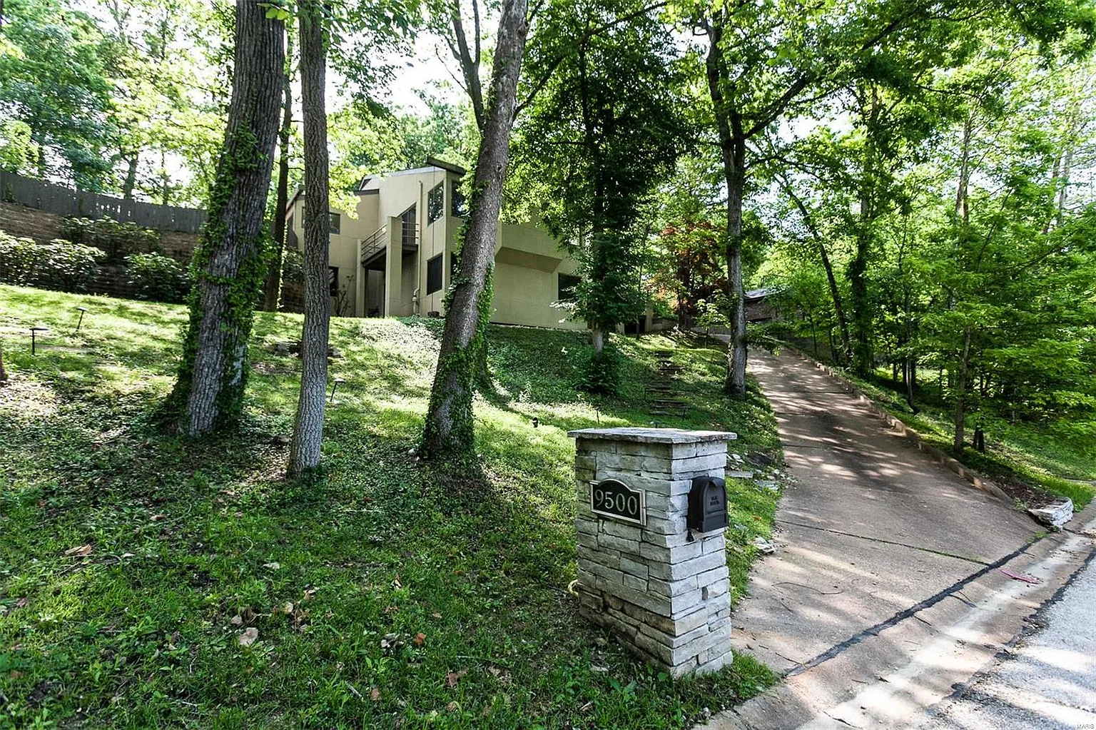 9500 Crooked Creek Trl photo 1