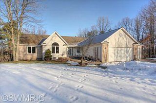 1st image of 7853 Imperial Pine Dr NE