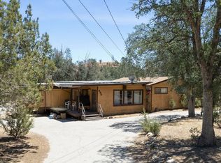 230 Mountain Shadow Rd, Wofford Heights, CA 93285