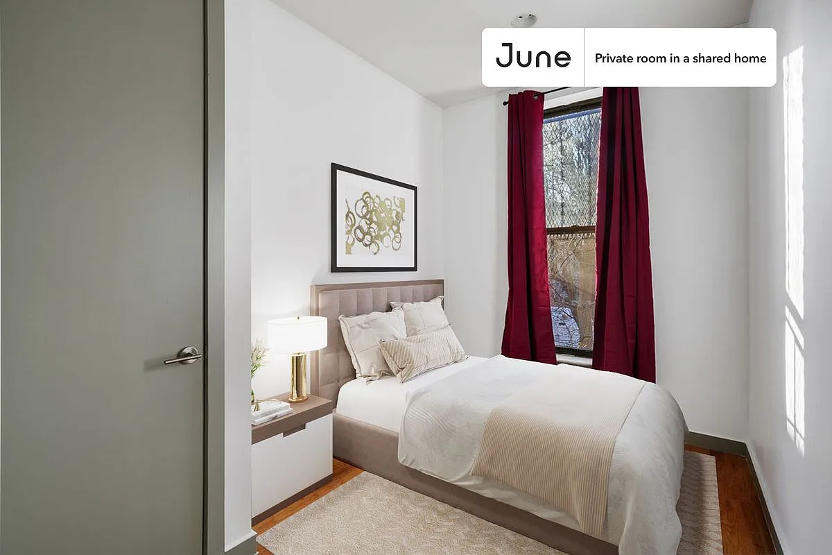 Full bedroom in 4 bed/1.5 bath home in Bedford-Stuyvesant #867 C — Photo 1