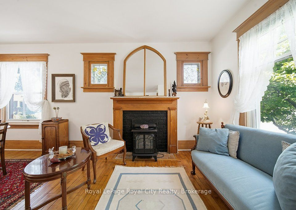 1st image of 66 Raglan St
