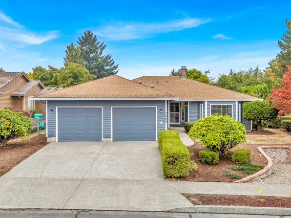 3885 SW 8th St, Gresham, OR 97030