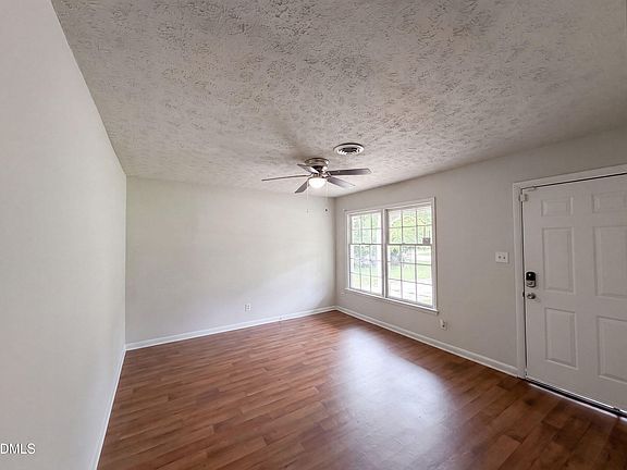 3rd image of 6616 Amanda Cir