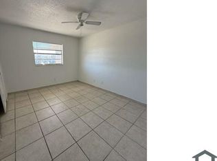 5885 Dahlia Dr #9, Orlando, FL 32807
