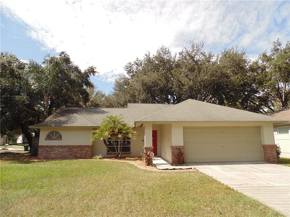 1st image of 2249 Groveland Dr