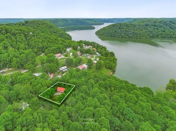 475 Lauren Ln, Baxter, TN 38544
