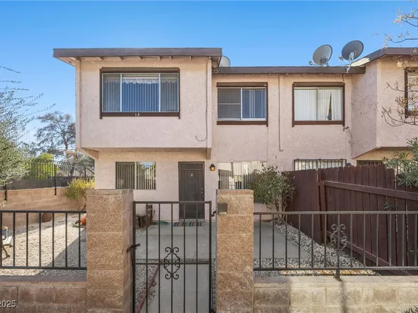 4338 Caliente St APT 14, Paradise Town, NV 89119