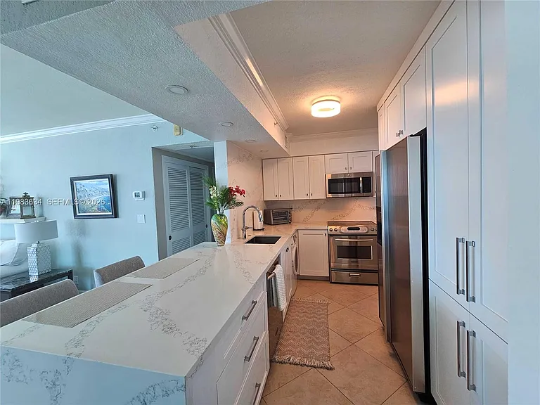 2501 S Ocean Dr #411 — Photo 7