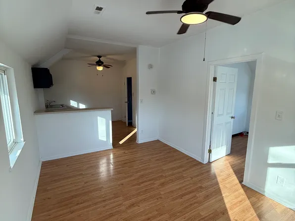 201 E 25th St APT 5, Chicago Heights, IL 60411