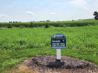 L17 Jean Dr #17, Dane, WI 53529