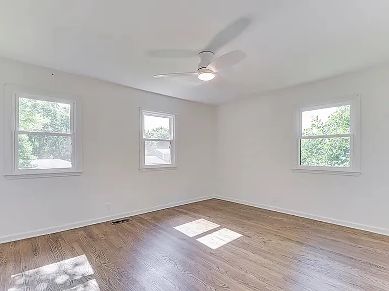 11506 Rolling Springs Dr — Photo 21