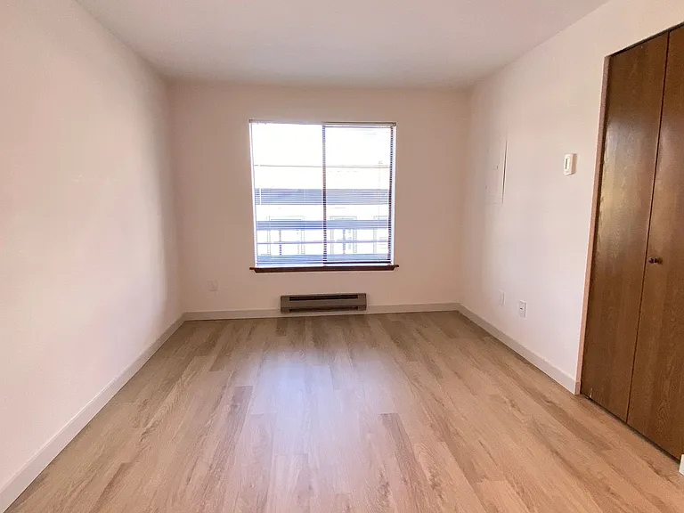 The Sandridge, LLC — Photo 10