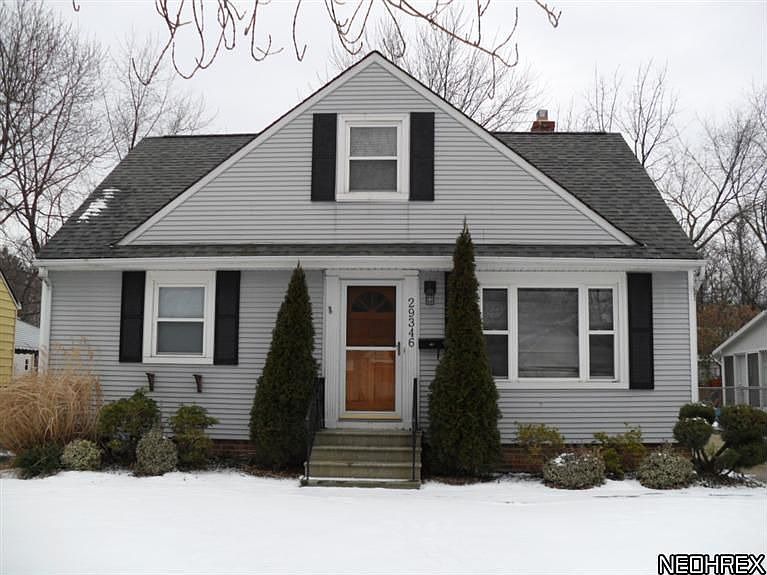 1st image of 29346 Beechwood Dr