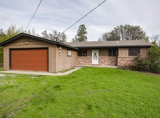 12527 Shalon Dr, Redding, CA 96003