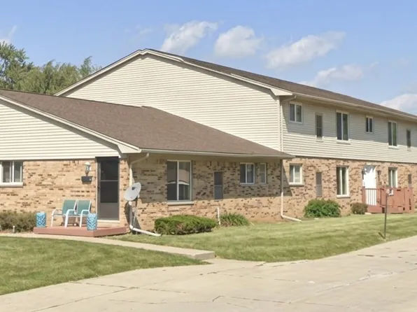 16481 E Ten Mile Rd APT 2, Eastpointe, MI 48021