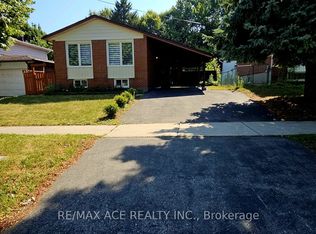 15 Berner Trl, Toronto, ON M1B 1A8