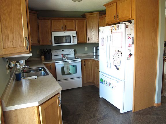 Kitchen (new 2009)