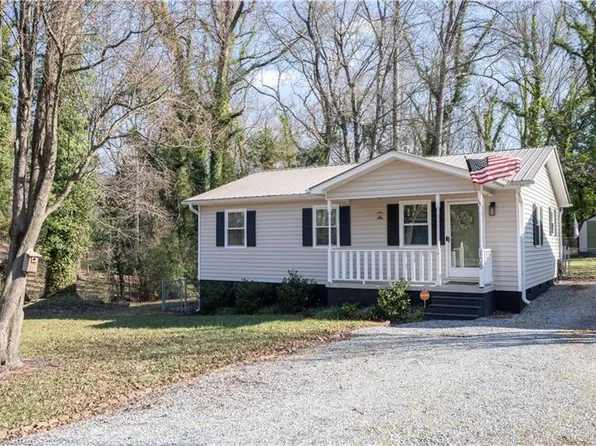 108 Monnell Dr, High Point, NC 27265